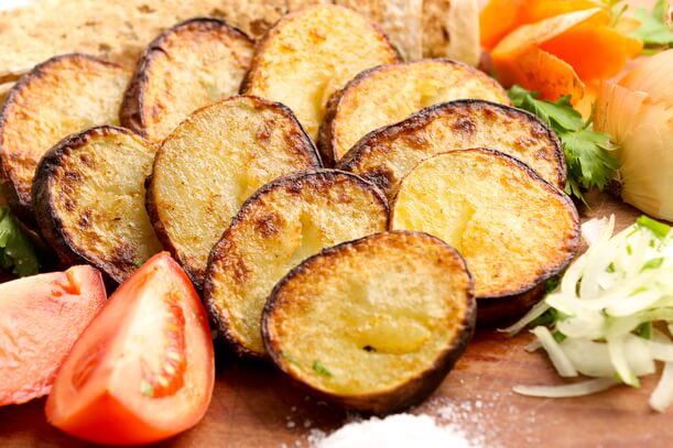 картофель на мангале